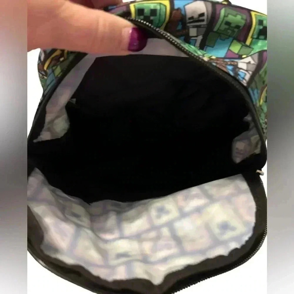 Minecraft MOJANG Creeper Mini-backpack in EUC. Great for back to school. - Picture 3 of 11